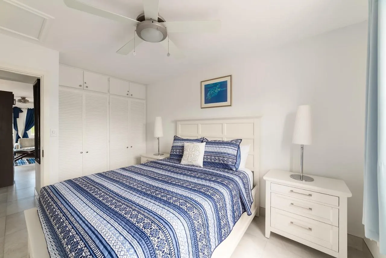 Lantana No. 3 Apartment Saint James